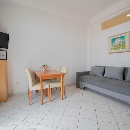 Apartments Manuela - บาชกาโวดา ภายนอก รูปภาพ