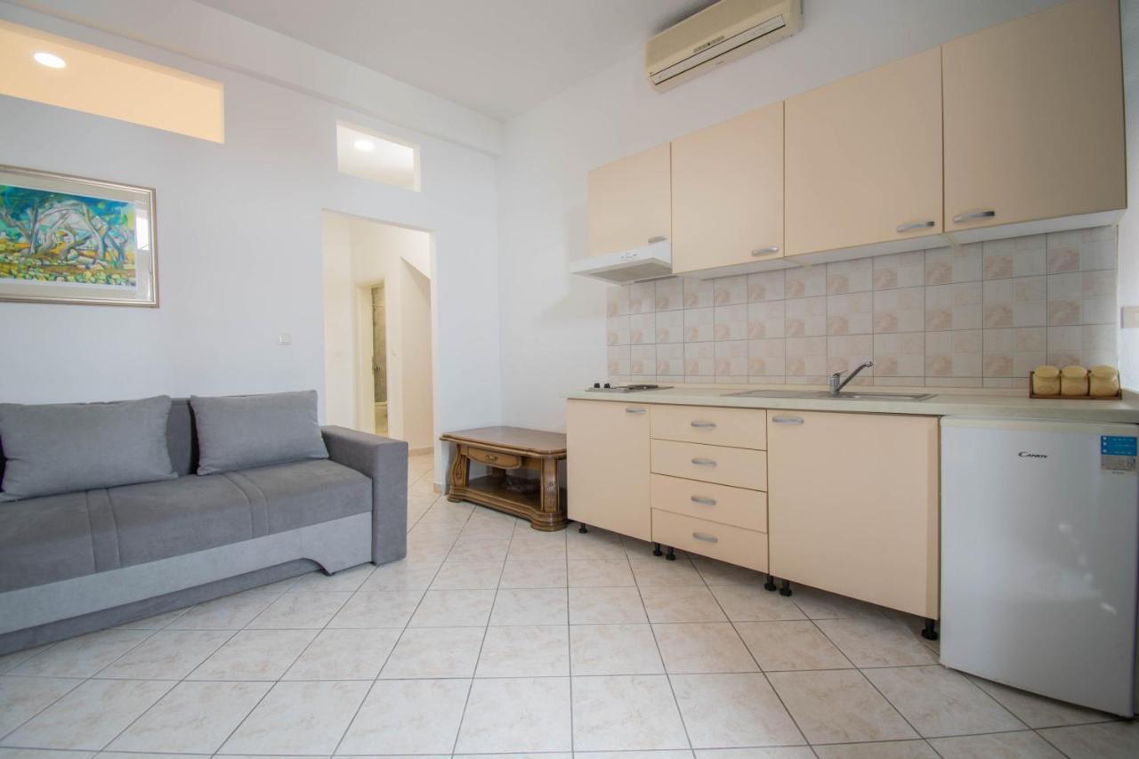 Apartments Manuela - บาชกาโวดา ภายนอก รูปภาพ