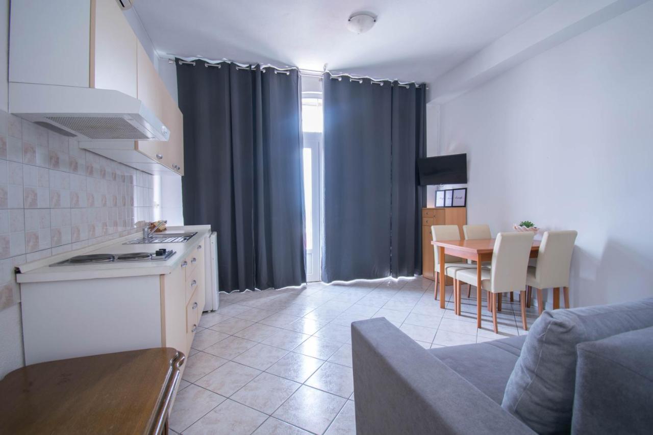 Apartments Manuela - บาชกาโวดา ภายนอก รูปภาพ