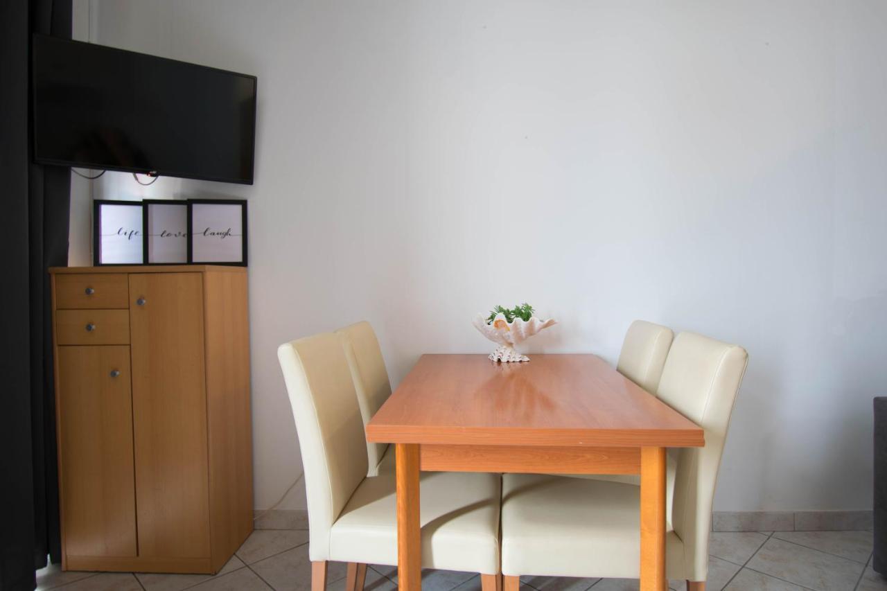 Apartments Manuela - บาชกาโวดา ภายนอก รูปภาพ